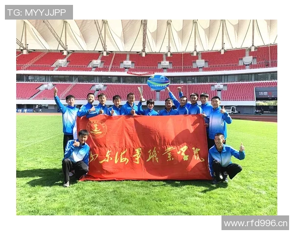 西安足球队勇攀高峰的奋斗历程与锦标赛背后的故事 西安足球队勇攀高峰的奋斗历程与锦标赛背后的故事